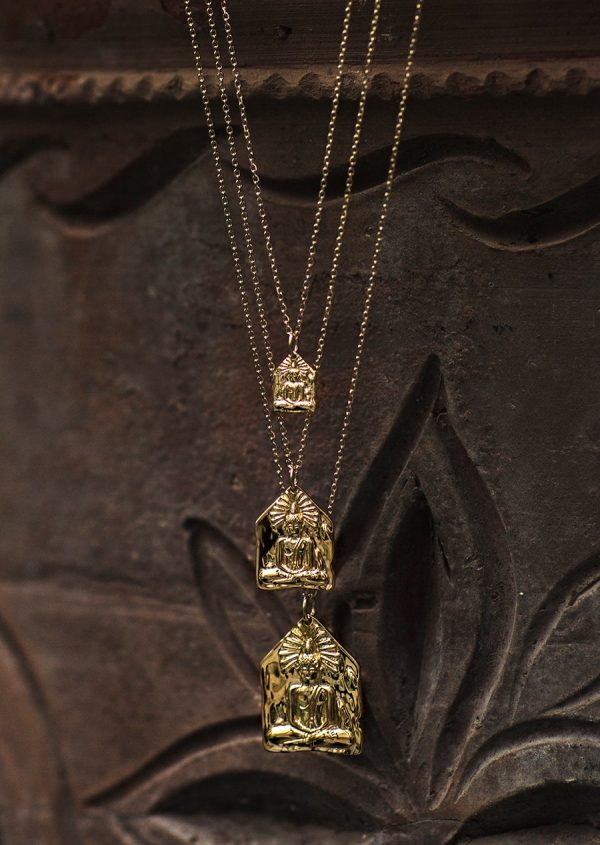 Collier medaille bouddha