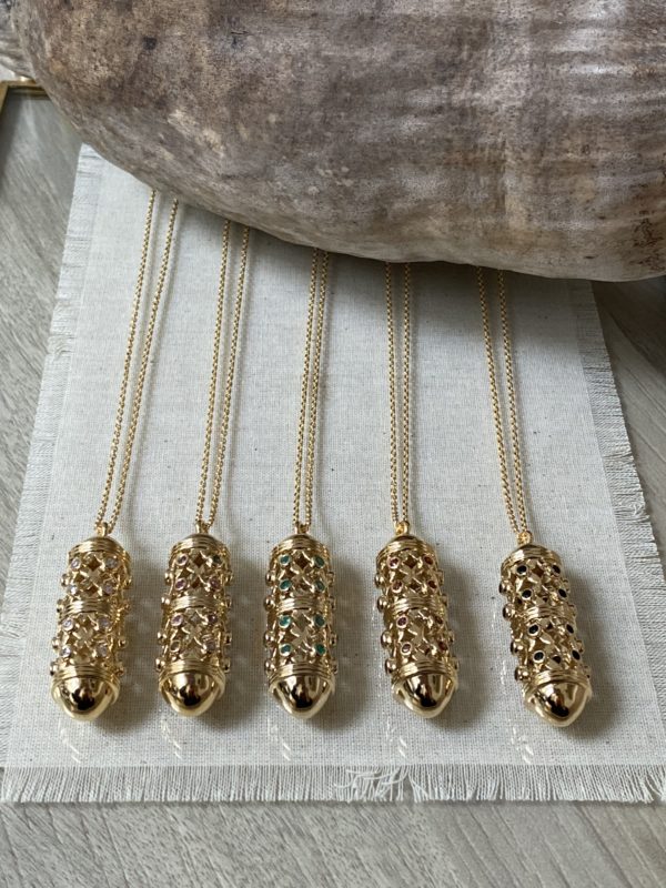 Collier Dentelle Vertical