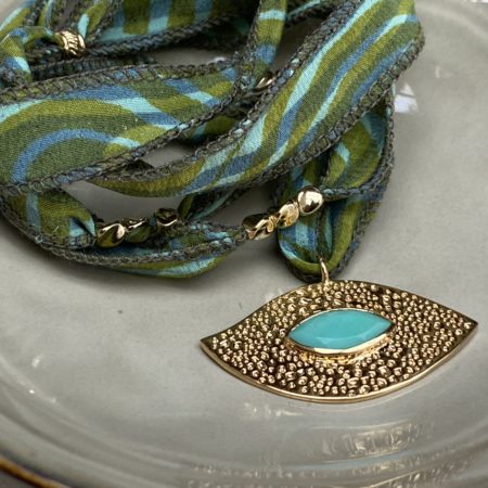 Collier fil Sari Oeil