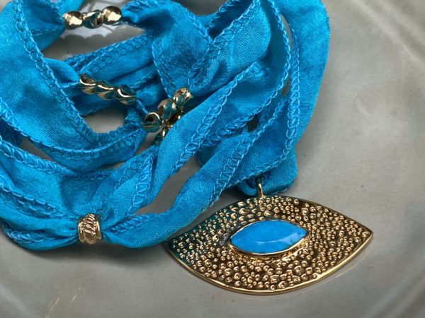 Collier fil Sari Oeil – Image 3