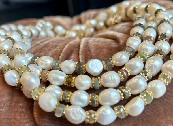 Gros Collier perles d'eau douce
