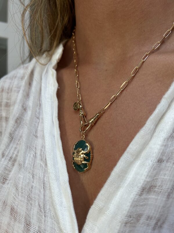 Collier chaîne ajourée (Scarabée, Oeil ou Bouddha) – Image 2