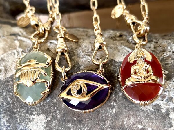 Collier chaîne ajourée (Scarabée, Oeil ou Bouddha) – Image 6
