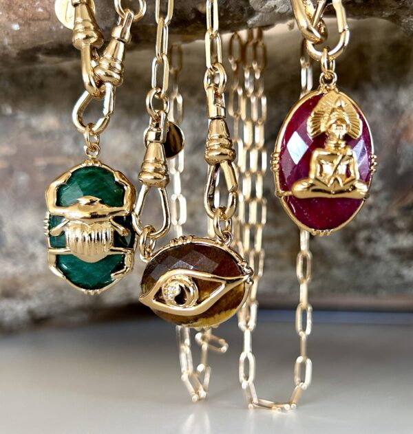 Collier chaîne ajourée (Scarabée, Oeil ou Bouddha) – Image 7