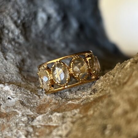 Bague 4 pierres ovales