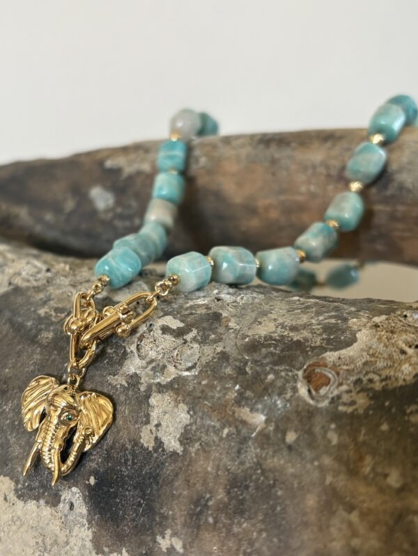 Collier pierre Amazonite et pendentif éléphant (pièce unique) – Image 2